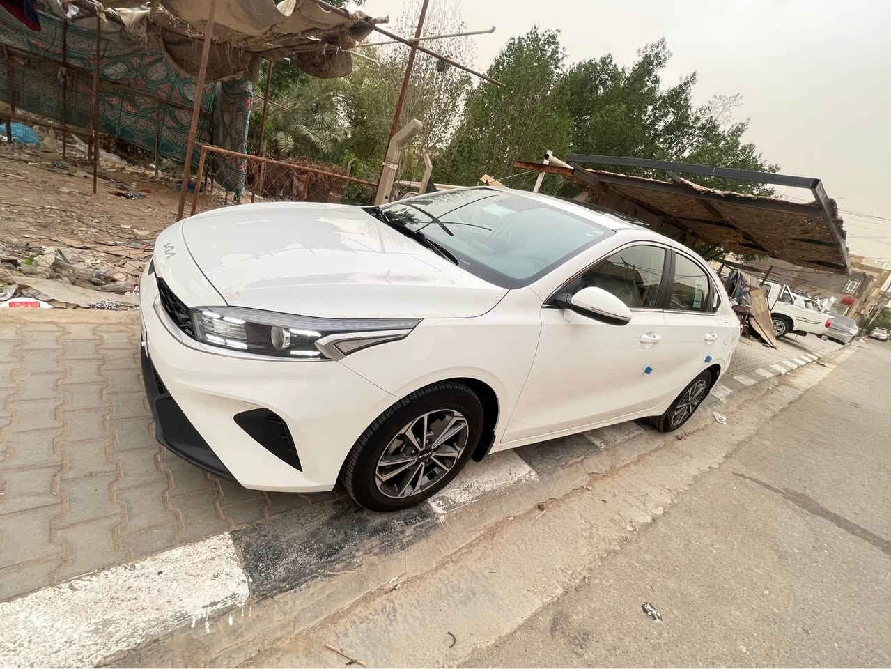 للبيع سيراتو 2022 فول مكفوله  مواصفات فتحه لدات شاشه كامره حساسات 5 ويل كب ماشيه 50 رقم اربيل سنويه 2028 مداور وكاله حاضرين مكاني نجف سياره جديده محرك 1600 جاهزه ونضيفه فول  مكاني نجف النجف, العراق


**إذا كنت صاحب هذا الإعلان وتريد حذفه لأي سبب، رجاءا أرسل رسالة إلى الدعم الفني**