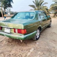 مرسيدس • ١٩٨٤ • ديوانية