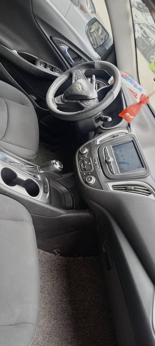 ماليبو 2017 ... 🚗
فول 5 بصمات بدون سلايت 
رقم اربيل جديد بسمي سنويه وهزه جديدة
كابون بانزين 
ضررها صفحة سايق صبغ وجاملغ امامي بدون دواخل
محرك وكير شرط...
بيع بل فقد .....مقدمه فقط 40$ وفوق اقل مايبيع
للاستفسار اتصل ***********
