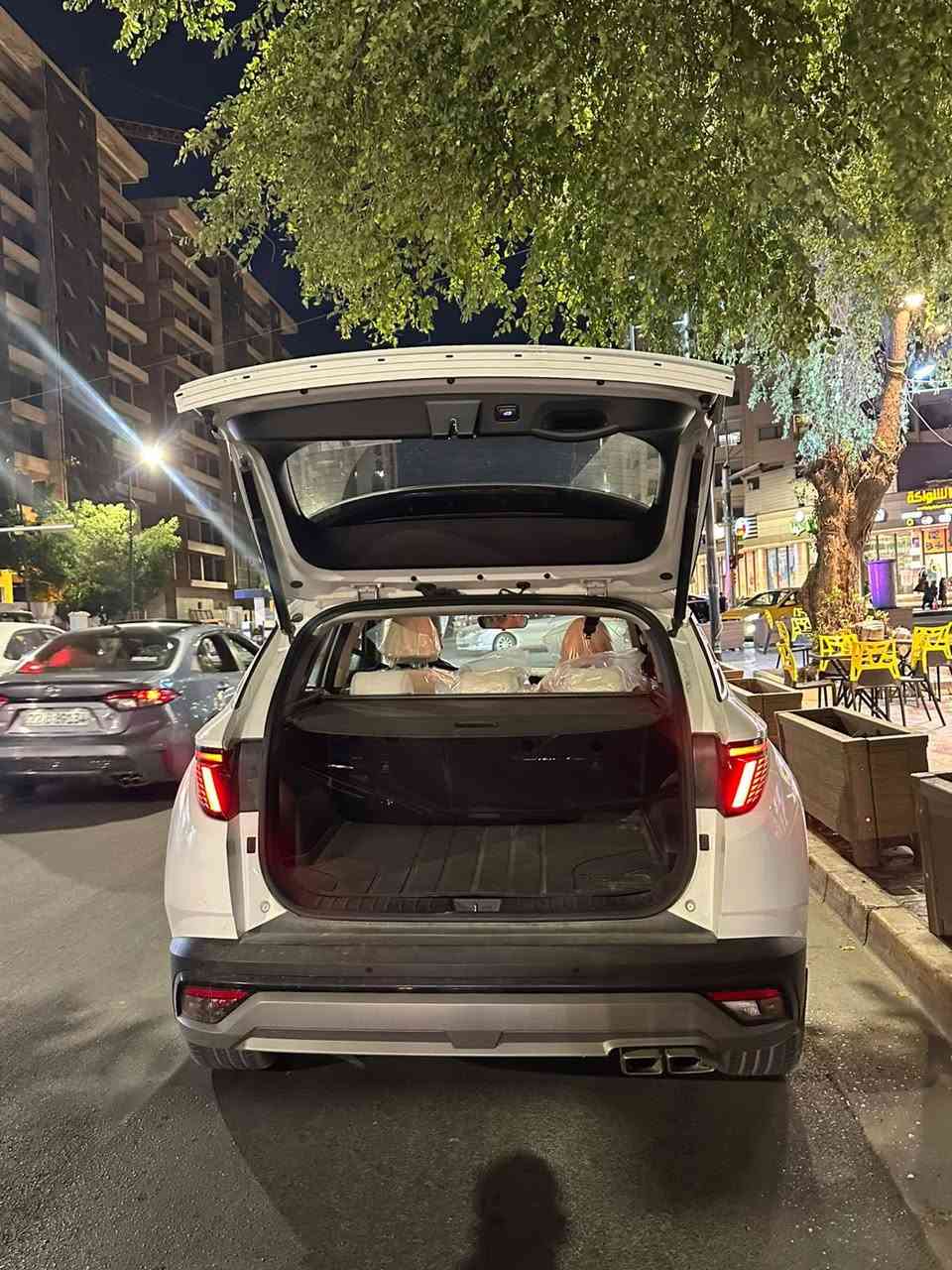 السلام عليكم
توسان 2025 ابيض اللون بغداد 

السياره نضيفه وحلوه فقط رصعه بسيطه بالجاملغ الامامي   ماشيه 14 الف تقريباً

السعر :230$

وبيها مجال 

العنوان؛المنصور ساحه اللقاء 

الرقم :***********
