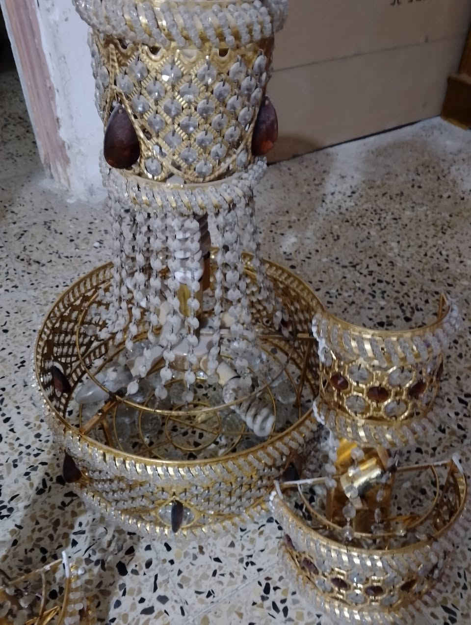 ثريات عدد 3برده سحب نقصه بس القاعده الي تندك بالحايط سعرهن 30الف


**إذا كنت صاحب هذا الإعلان وتريد حذفه لأي سبب، رجاءا أرسل رسالة إلى الدعم الفني**