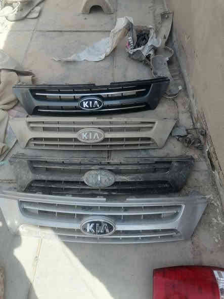 سلام عليكم شباب كافت غراض سيدونه بيبان بگ لايت  لايتات شبابيك كشتات وغيره من شغلات سيدونه لي حاب يشتري يجي خاص وكلمن وسعره
