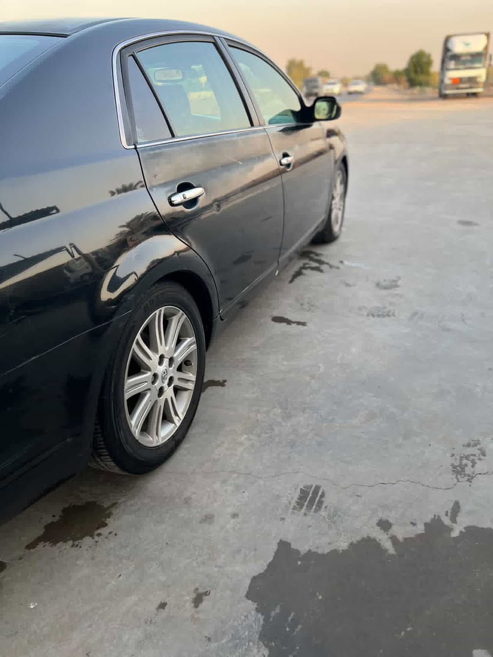 افلون موديل 2008 وراد امريكي ضرره جاملغ  امامي عكس سايق فقط بدون دواخل فول مواصفات سياره تحكمات بصمه ابواب سياره بيه ملاحظات بسيطة  سعره (90) وبيه مجال لاتصال ***********
