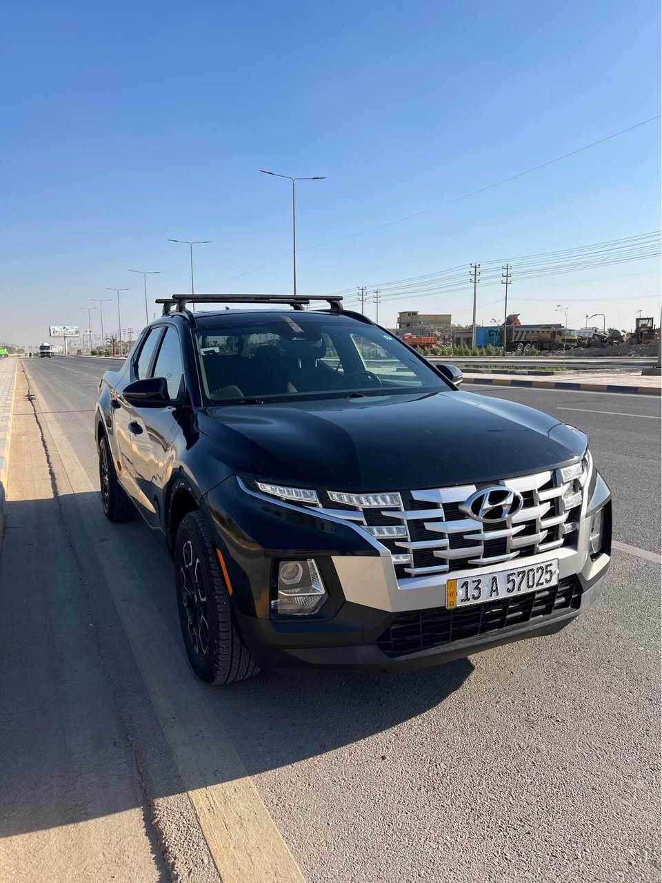 🚗 للبيع: هيونداي سانتا كروز 2023 مراوس حسب الرغبه 
📍 مكان السيارة: ميسان
📞 للتواصل: ***********

📊 المسافة المقطوعة:50 كيلومتر
🛠️ المحرك: 4 سلندر – 2500cc

⚙️ المواصفات:
• فتحة سقف
• بصمة عدد 2
• مقعد السائق كهربائي
• ويل كب
• رادارات 360
.تشغل عن بعد ⁉️• 
• لايتات LED
• لايتات زينون
• إشارات على المرايا
• تحكم ستيرن جهتين
• كاميرات 360
• شحن لاسلكي
• هاندبريك بصمة
• هيترات بالمقعد  ⁉️
⚠️ أضرار السيارة:
• وارد أمريكي
• ضرر ضربة (موضح بالصور المرفقة)
• جميع الوسائد الهوائية سليمه فقط الستيرن

📌 تفاصيل إضافية:
• رقم السيارة: جديد بسمي 
• 
• لون السيارة:  اسود عمارة, ميسان
