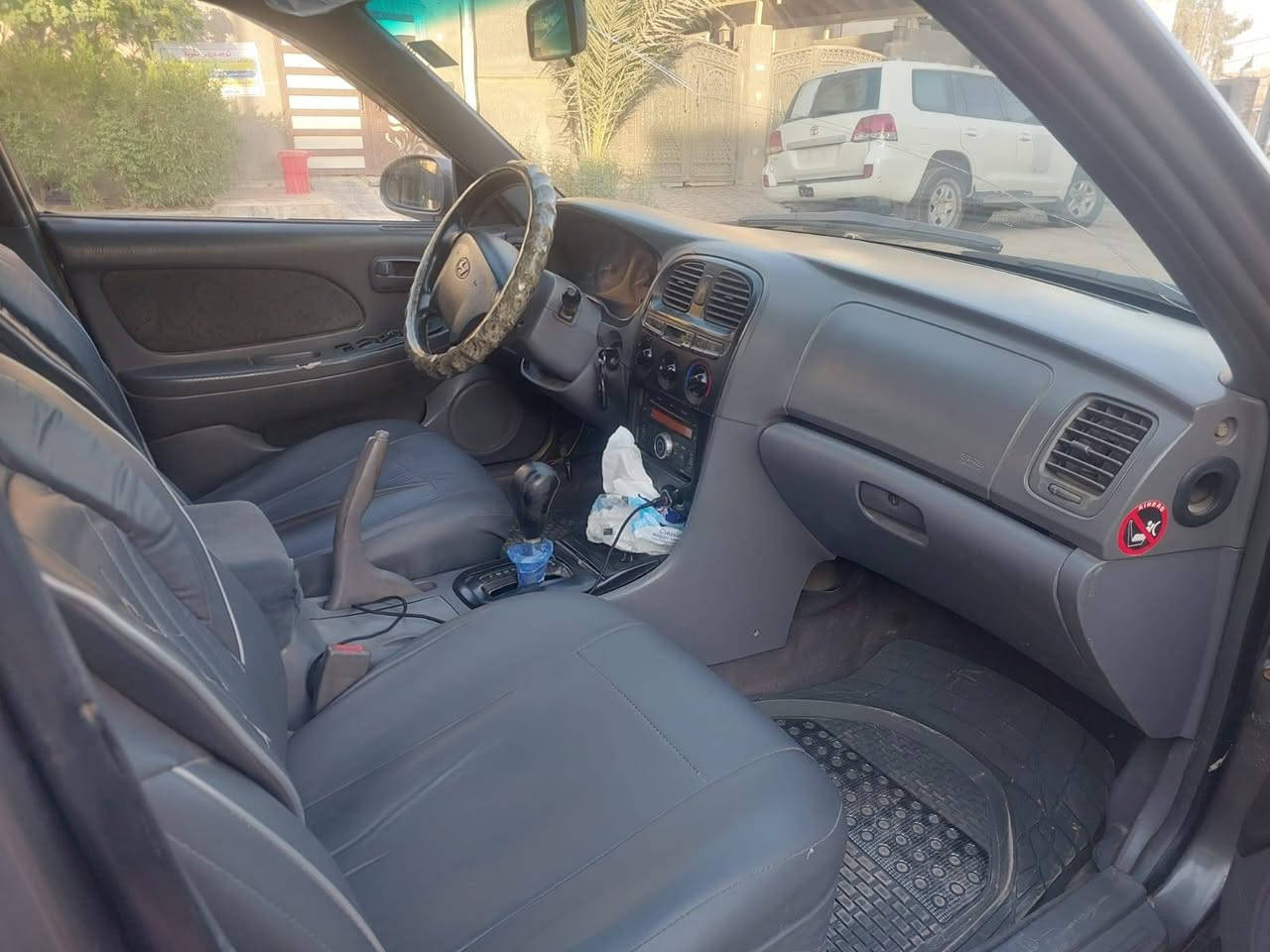 سلام عليكم ...
سوناتا بانزين بلادي موديل ٢٠٠١ للبيع محرك كير نظيف تخم تاير تبريد شغال جام كهرباء شغال كلهة شغالة بدون اي نقص محرك جبير كير اوتماتك...صبغ حزام للجمالية ...رقم بغداد الانكليزي الجديد محول كامل بأسمي ...سعر نهائي 55 ورقة بدون معاملة مكان السيارة بعقوبة رقم الهاتف ***********
