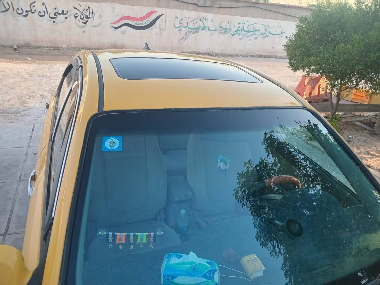 للبيع تبريد شغال فتحة ٢٠٠٩ حادثاها جاملغ وباب باسمي رقم انكليزي سنوية لل٢٨ مكاني كربلاء *********** سعرها ٧٣ وبيها مجال
