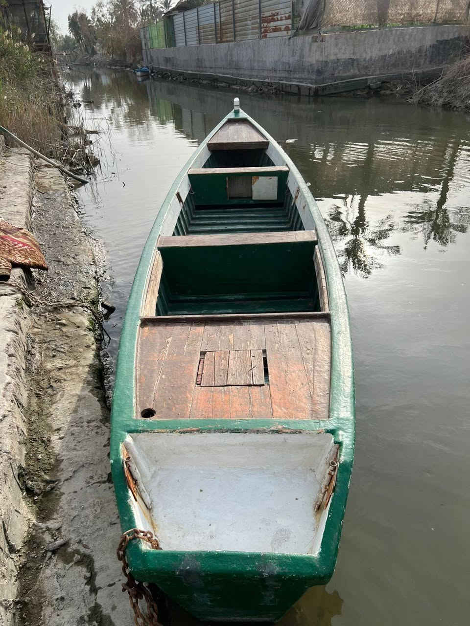 السلام عليكم شباب جينكوه البيع وشار وارد الطول 15ذراع جنكوه كلش حلوه وتنشد عليه مكينه من ال18اله50 المكان البصره أبي الخصيب السعر مليون و100الرقم‏‪***********‬‏
