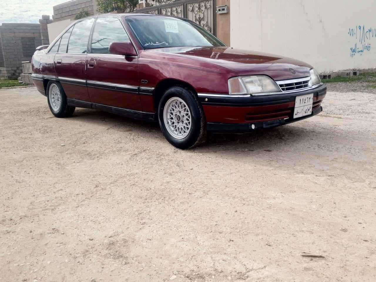 اوميكا للبيع موديل 92محرك 20سنويه ساقط تأيرات جديد صدر جديد اكسل جديد بدون ضرر ***********شراي خابر تدلل
