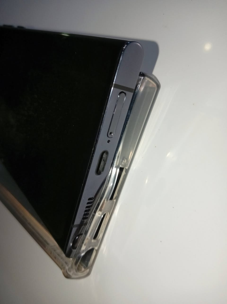 Galaxy S22 Ultra /التره
السلام عليكم جهاز التره نضيف شخط مابي 
ذاكره 256
للبيع يرهم مراوس ايفون 
رقم / ***********   واتساب
