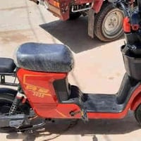 دراجة كهربائية R9 • ٦ بطاريات جديدة • حي ميسان مقابل البريد