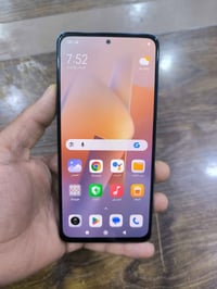 ريدمي نوت 12 برو • ٢٥٦ • شاحن اصلي