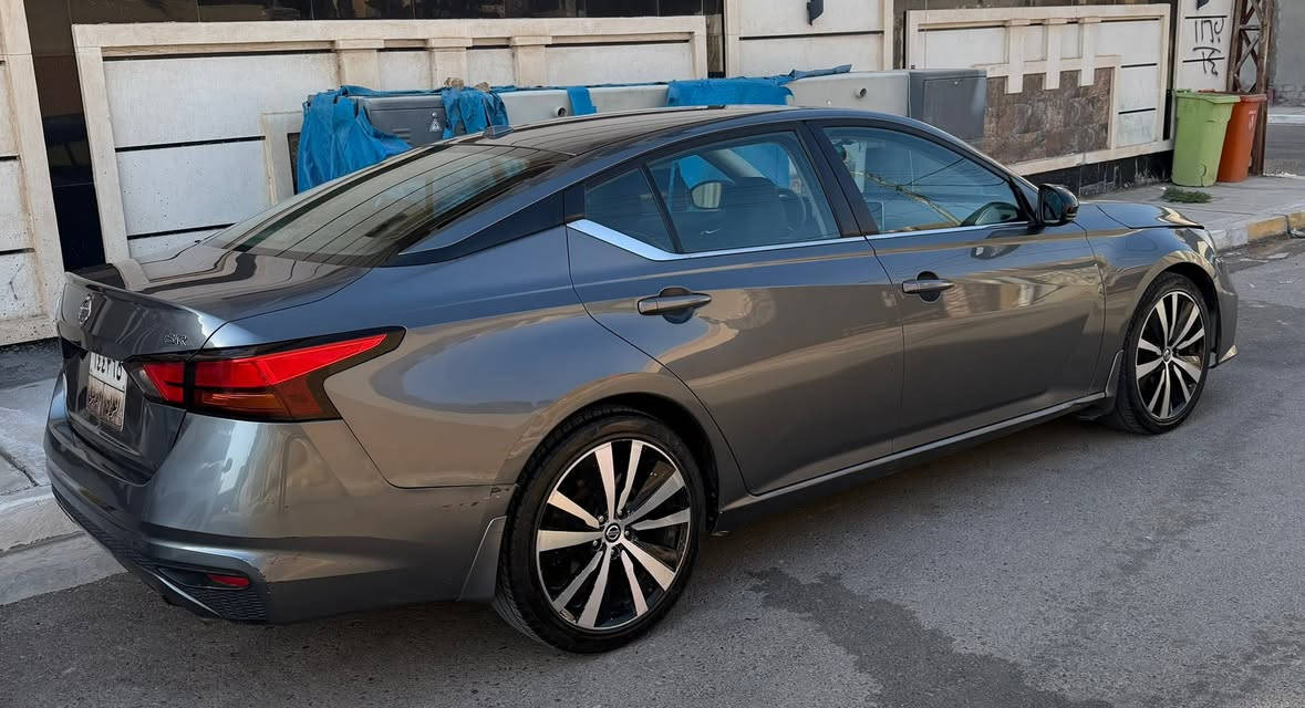 نيسان التيما 2019 sr فول مواصفات
حادثه بنيد مصبوغ
رقم اربيل بأسمي
السعر 130 ورقه
مكاني الفلوجه 
***********
