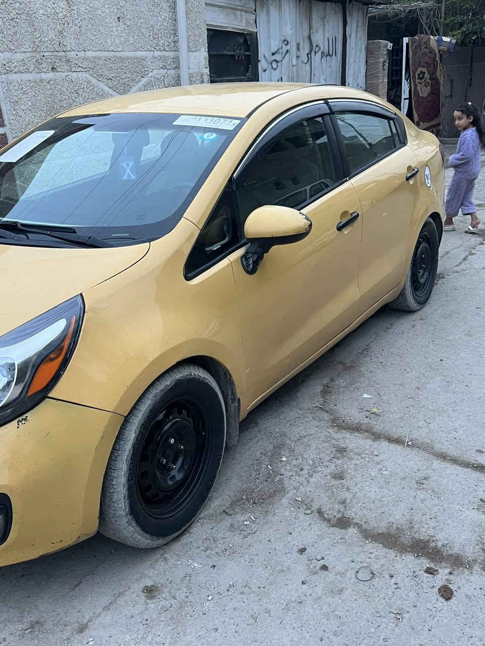 السلام عليكم كيه ريو ١٤ رقم بغداد السياره جاهزه وخير من الله بغداد مدينة ***********
