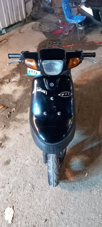 دراجه بطه حاويه  2003 قفل اكسن كفاله عامه محرك بحاله جيده جدآ شرط الفح...