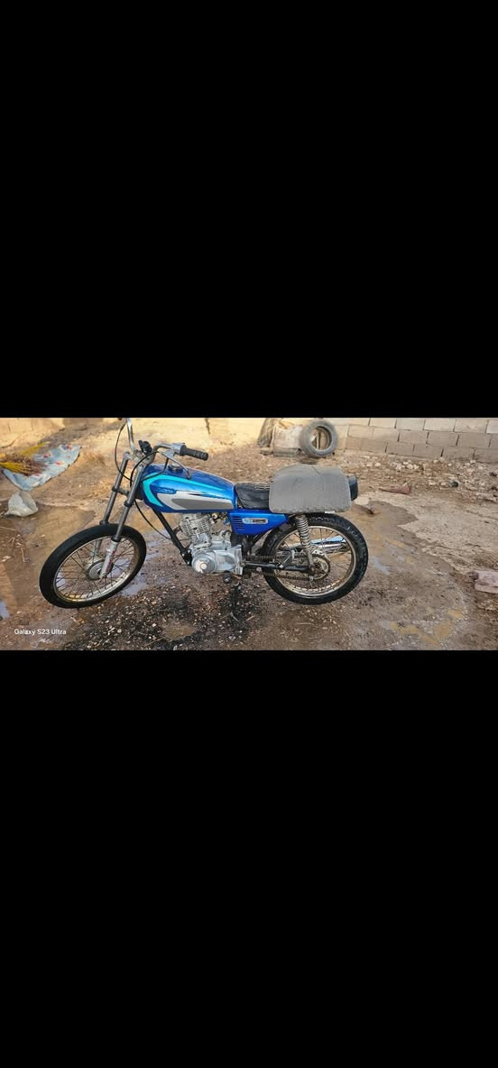 دراجه للبيع موديل 2017 شلامجه وكيله سيد خلدون اوراق اوراق دراجه جاهزه ما بيه شي السعر 700وبيها مجال للشراي رقم الهاتف ***********
