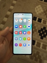 جهاز Samsung A52s 5G للبيع إيجابيات:  - جهاز جيد و نظيف  - مساحة 256g ...