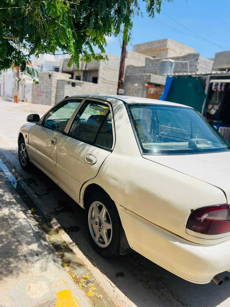 بروتون ويرا 2004 سنوية جديدة لحد 2030 هزة جديدة بعد ما ساقطة محرك مضبوط گير بي هاف مرات، تبريد ثلج بيها قطعتين ابيعها حزام السعر 38 وبي مجال بسيط 
ابيع تحويل ما انطي وكالة، مكانها كركوك


**إذا كنت صاحب هذا الإعلان وتريد حذفه لأي سبب، رجاءا أرسل رسالة إلى الدعم الفني**