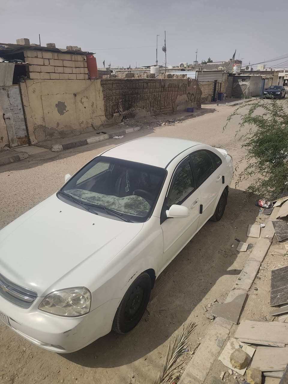 اوبترا موديل 14 مكينه وكير مكفولات جديد سنويه باسمي صارلها شهرين من انتهت السيارة كامله مكمله مكفوله من الضربه والصبغ والكصه ما عليها أي شي تجي تفحص وتشوف بعينك السيارة بل واقع احلى من الصور السعر 85 وبيها مجال حك الجيه العنوان بصرة شط العرب الرقم ***********
