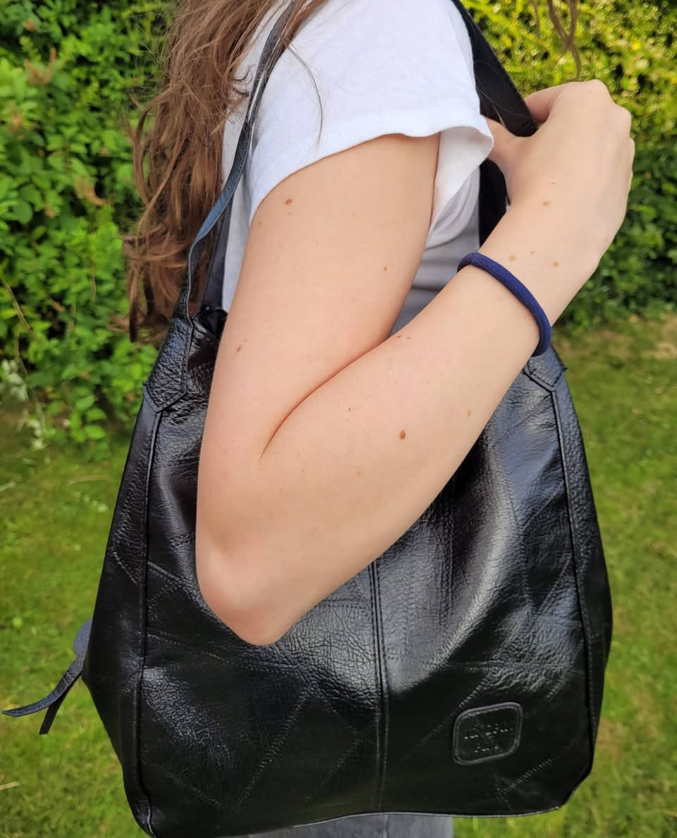 ⭕
تفاصيل أسفل الصور🥰


**إذا كنت صاحب هذا الإعلان وتريد حذفه لأي سبب، رجاءا أرسل رسالة إلى الدعم الفني**