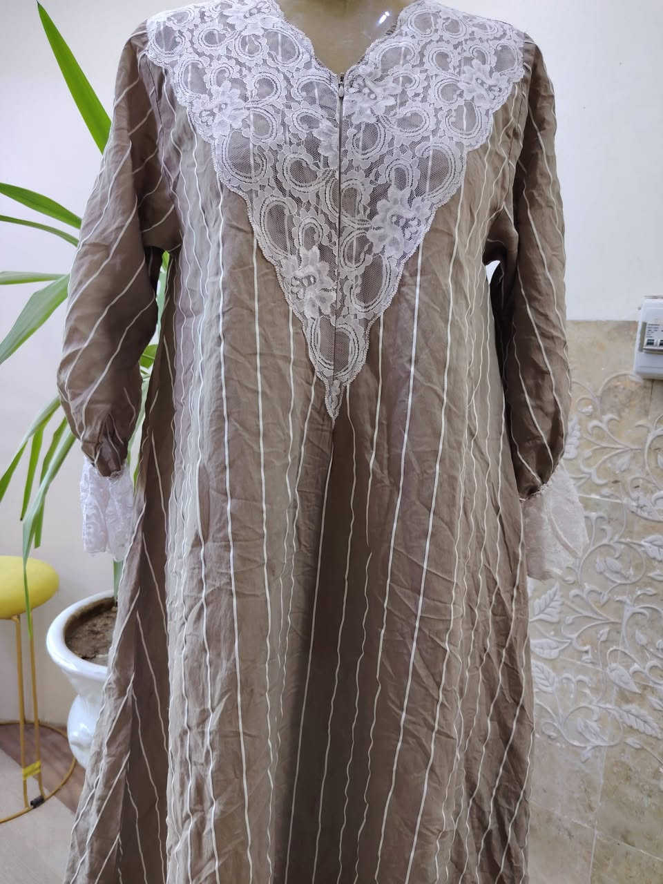 السلام عليكم 🌹اللهم صل على محمد وآل محمد الطيبين ♥️هاي مخاور باله كويتي بنات تجنن. لا غلطه 😍😘 بنات من فظلكم علقو ولو بكلمه واني ممنونه منكم


**إذا كنت صاحب هذا الإعلان وتريد حذفه لأي سبب، رجاءا أرسل رسالة إلى الدعم الفني**