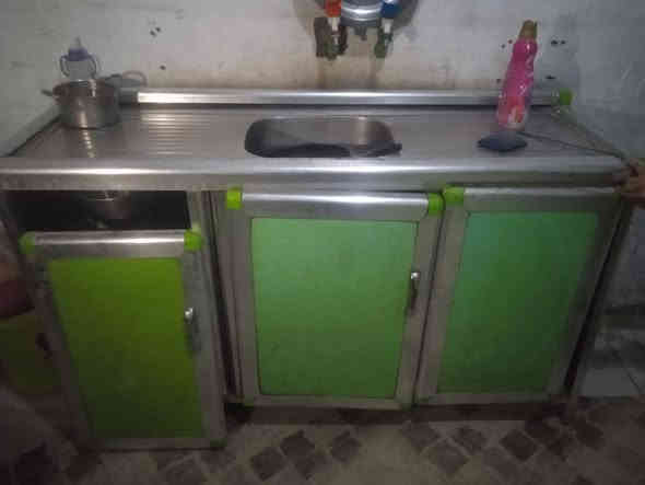 كاونتر البيع 3قاطع قيم وخذ بل يرضه بي الله الضرر بيبانه مواكه يعني رايدله تصليح يعني شغلت 30الل يرجع جديد الشراي يتصل ع الرقم ***********
