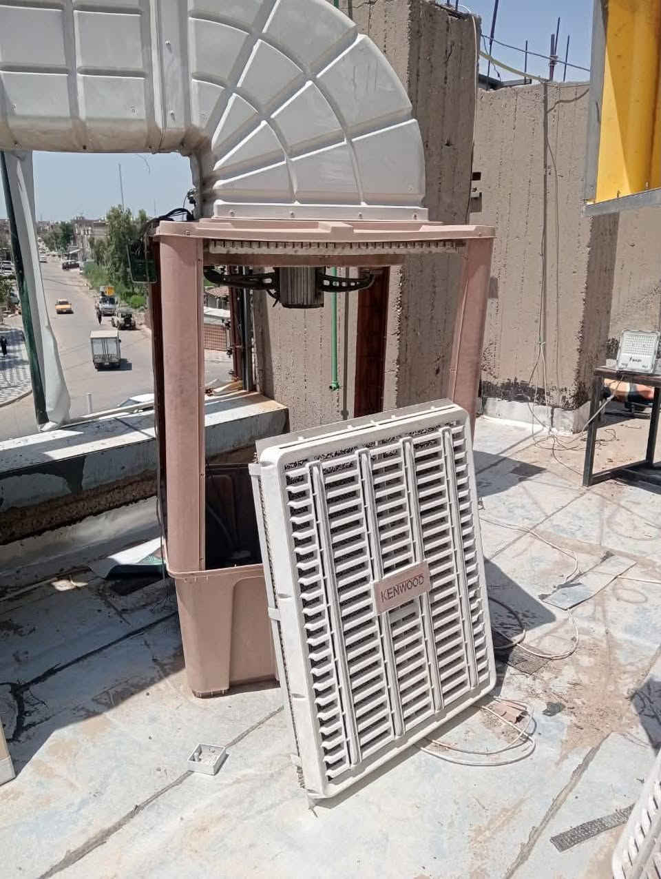 السلام عليكم عندي مبردات كنود نضيفات السعر 750 بيهن مجال بغداد الشعب للاستفسار ***********
