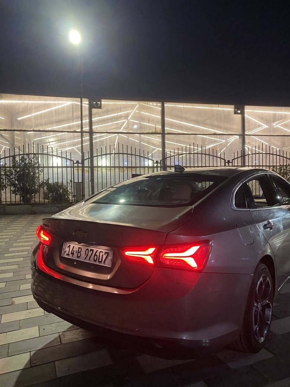 السلام عليكم
للبيع شوفرليت ماليبو 

موديل 2022

وارد امريكي حداثها موضح بل صور 

رقم بصره معوقين باقليها سنه وتصير حرة اسويلك  وكالة عامه 

كير محرك  لغد شواصي تبريد كلة مكفول 

 مواصفات ال LT 

ماشية ٦٨ الف 

مكاني بغداد حي الامانة شارع الضريبة قرب ساحة مضفر

السعر ٨٠
 

للاستفسار ***********
