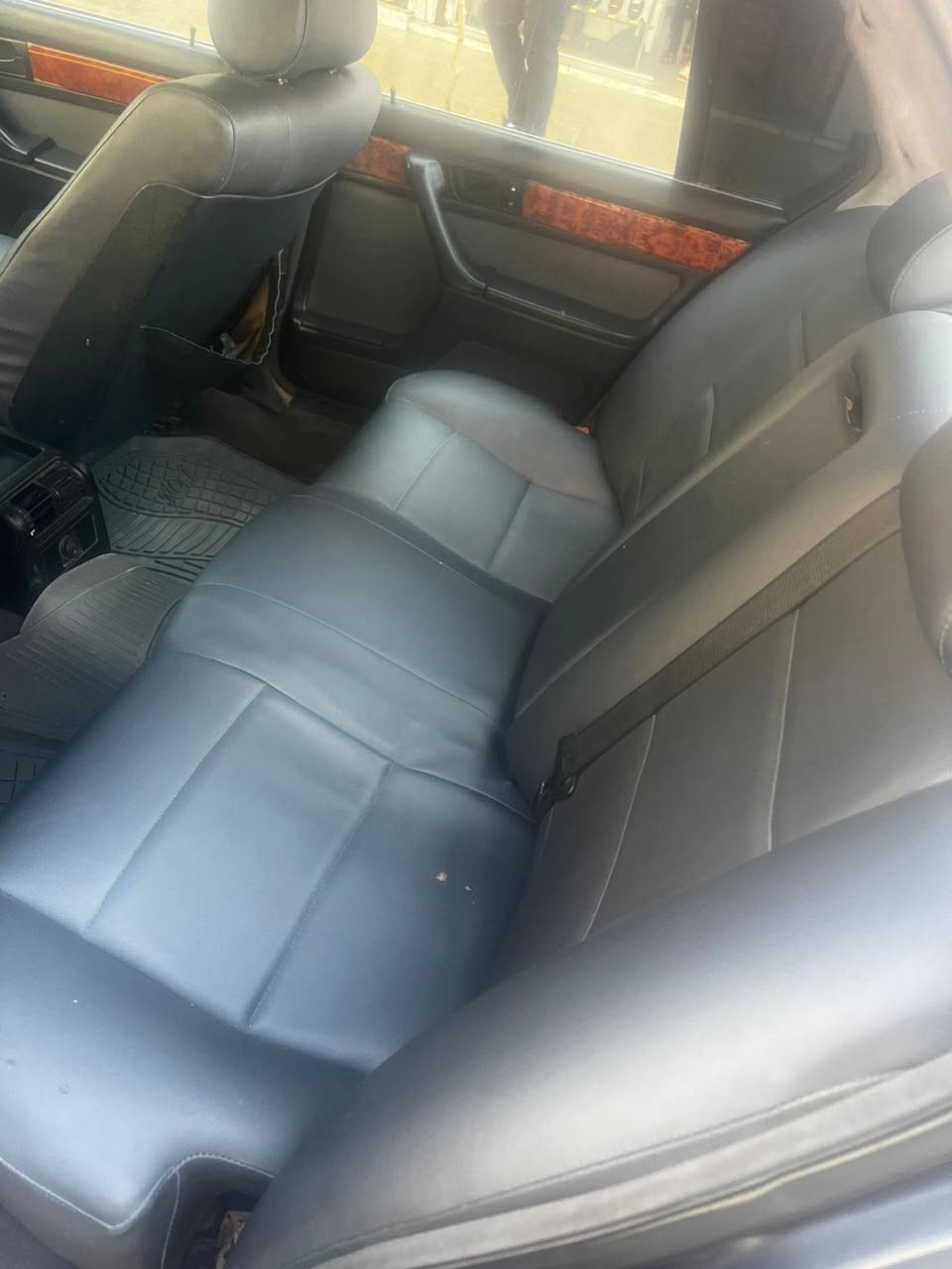 BMWللبيع سعر35مديل 91صبغ ***********جماليه تبريد گير
