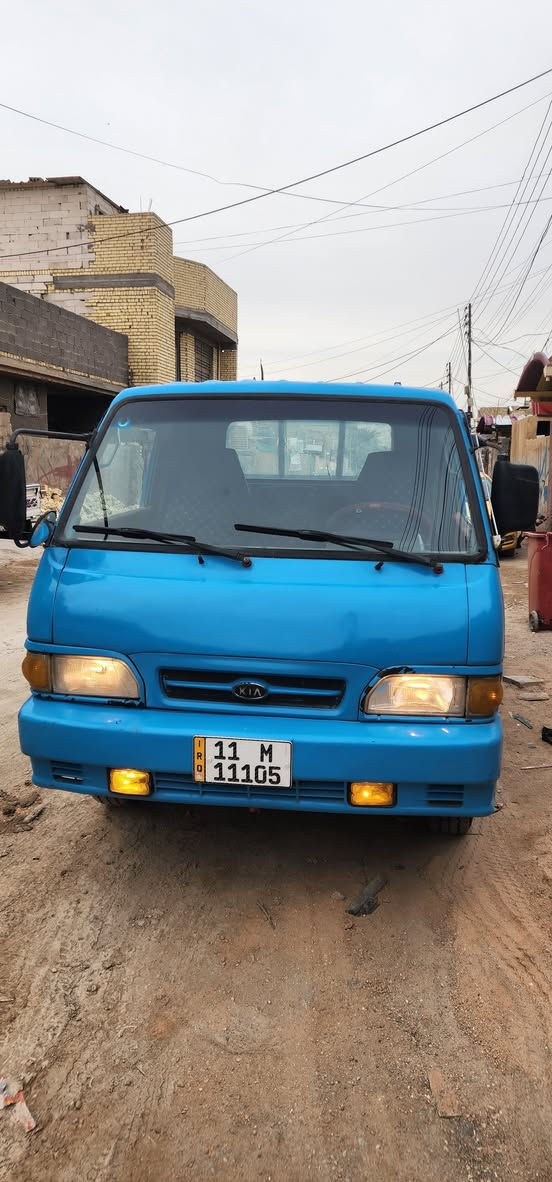 كيا بنكو ٩٦ قمارة و ربع سبعة جنكال 
السعر ٥٧ 
مكانها بغداد . فلكة حي النصر 
***********
