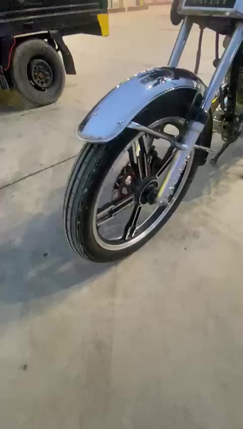 السلام عليكم دراجه معروضه للبيع دراجه بي اوراق دراجه نظيفه المكان بغداد الدوره التواصل على هذا الرقم***********
