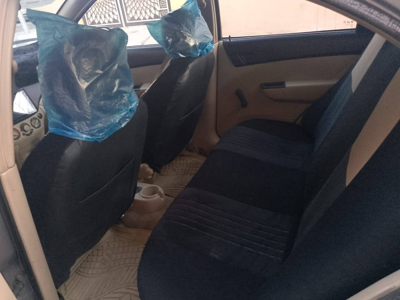 سلام عليكم افيو موديل 2009 مكينه وكير شرط مصبوغه عام بيها ضربة بل جاملغ وره سايق رقم اربيل السعر 55 رقم الهاتف ***********
