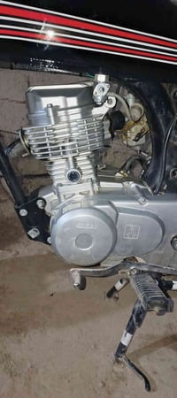 مكينة موتوسيكل • قرب مطعم الطواحين