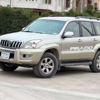 برادو V6 • ٢٠٠٥ • ٣٠٠٬٠٠٠ كم