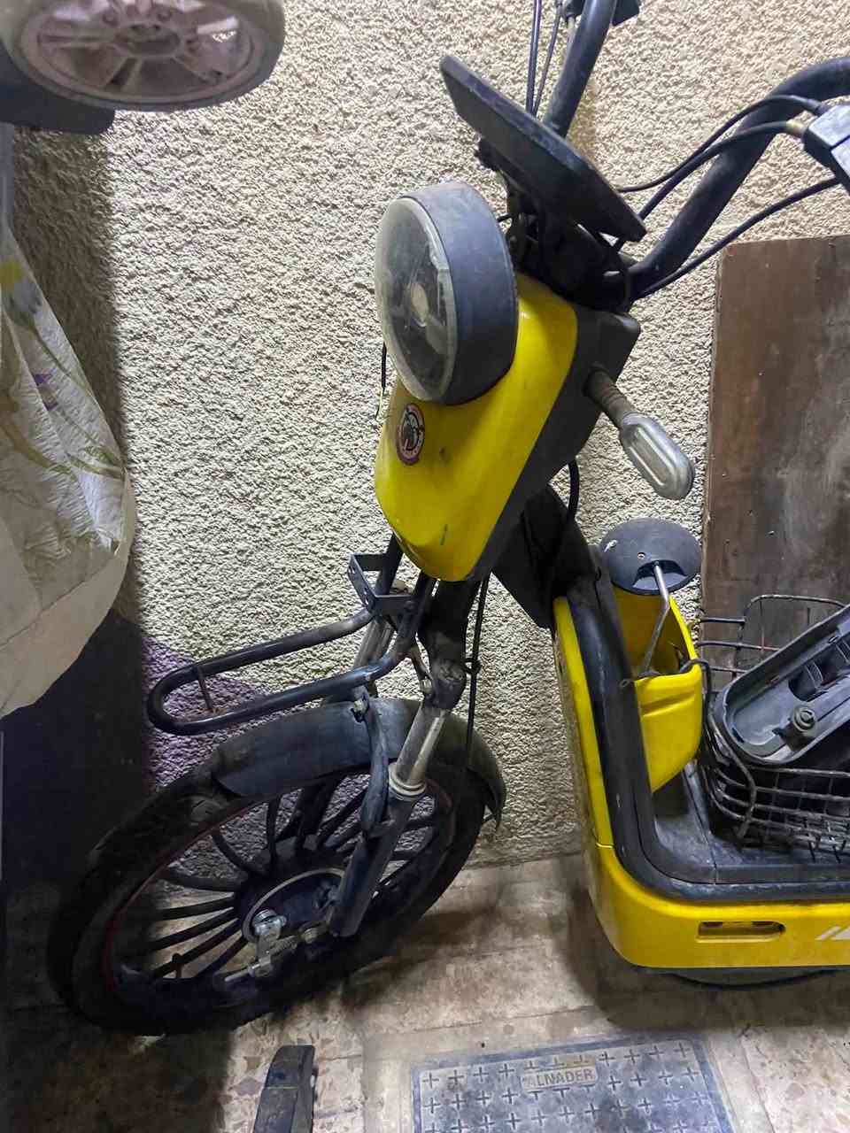 دراجه شحن بدون باتريات ٨٠ الف


**إذا كنت صاحب هذا الإعلان وتريد حذفه لأي سبب، رجاءا أرسل رسالة إلى الدعم الفني**
