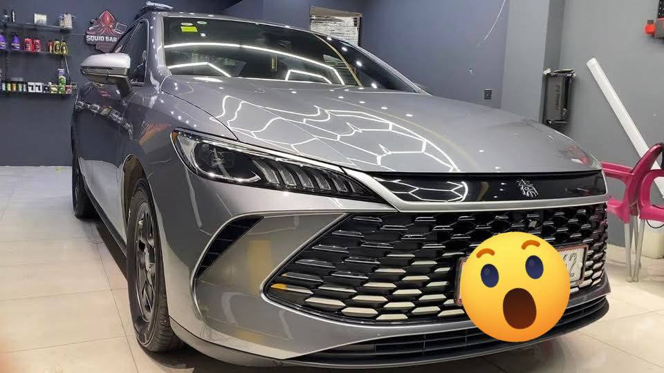 كن بلاص  لو رصاصي مرقم بغداد ومكفوله كفاله عامه ماشيه     مدوشمه   ومعربه  وجميع البرامج منصبه   
السياره وضع الشركه  وكل غراضه كامله  السعر   18400 بيه مجال جدآ قليل  ***********
