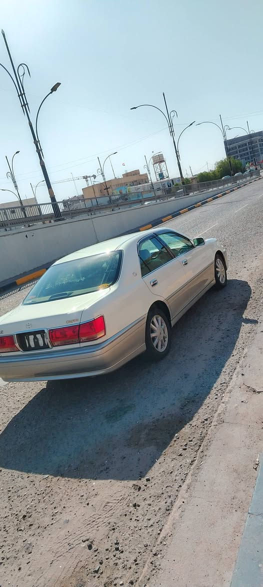 سلام عليكم
تويوتا كراون جنون

تسجيل جديد قرار 102

كفاله عامه 

رقم بصره تحويل ثاني يوم 

مديل 2002

 لون ابيض لؤلؤ محزم 

كرستال اصل

كشنات جلد. 

D4جبير

شاصي 175

3دكن

4كشنات كهربائي

استيرن كهربائي

مرايا شفط

مكان بصره عشار

لاستفسار تصال على ***********
