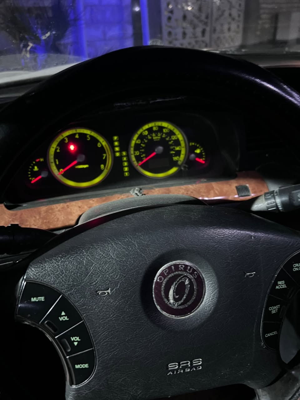 السلام عليكم 
رمضان كريم سيارة أمانتي 2006 رقم بغداد الدولي بسمي 
محرك 3500
فول عدا البصمة حادث جاملغ أماني 
وبيها ملاحظة بالكشر شي قليل 
السعر 55،$    وبيها مجال أومراوس 
مكانها بغداد جميلة 
***********
