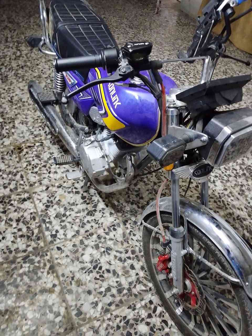 لبيع بغداد جميله اخت زيرو مستخدم قلي سعر ٨٠٠ بيه مجال قليل *********** وساب فقط
