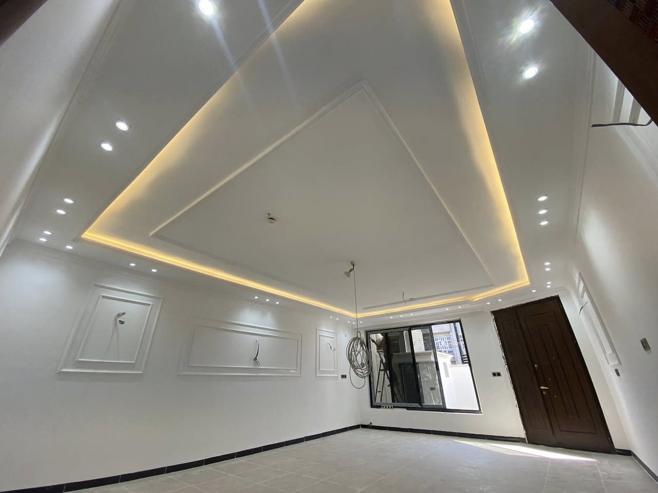 بعون الله تم انجاز ديكور صاله + مطبخ بوكس دبل سحبه واناره بروفايل باداره كادر ابو عبدالله 

ابو عبدالله 
***********
***********
