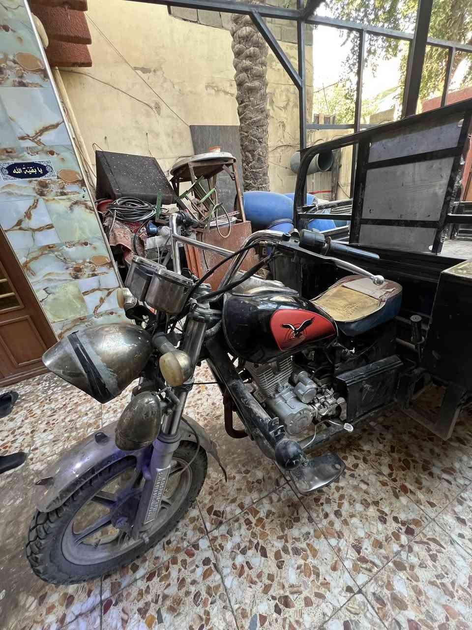 سلام عليكم ستوتة موديل ٢١نضيفة السعر مليون و٤٠٠ اوراقهة كاملة المكان دورة ابو دشير ***********
