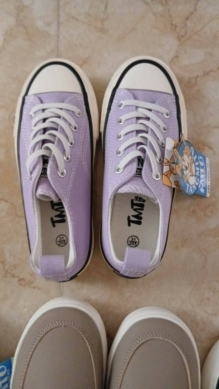 شلعة ملابس واحذية اطفال  ٤٥ قطعة 
٨٠مع التوصيل


**إذا كنت صاحب هذا الإعلان وتريد حذفه لأي سبب، رجاءا أرسل رسالة إلى الدعم الفني**