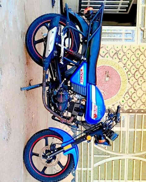 سلام عليكم دراجه البيع ديون نفخ موديل 21 محرك 200 كتابه حمراء درجه مكفوله كفاله  وراق صولي شرط الترقيم مبيه اي نقص تجي وتشوف بيعنك السعر  1550 وبيه مجال قليل للاستفسار الاتصال على ***********
*********** المحاويل
