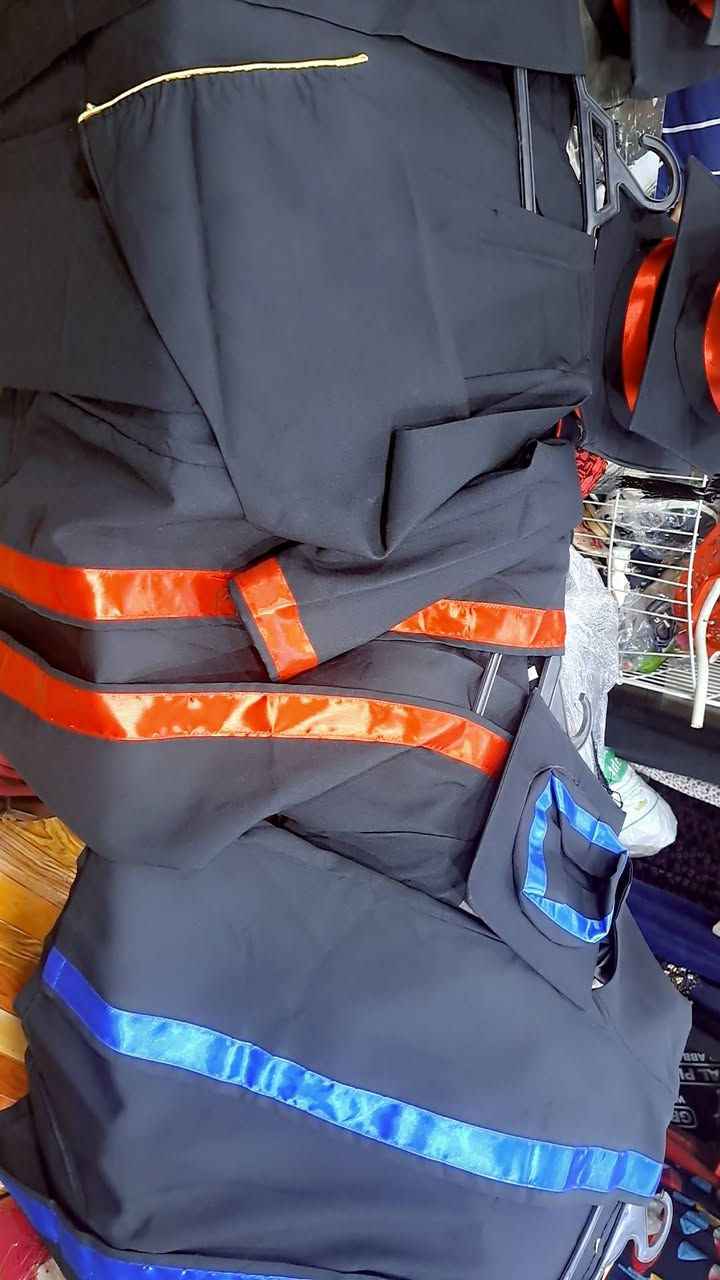 احلى من يتخرج ويلبس روب التخرج متوفر روب تخرج وقبعه وشاح روضة وابتدائيه ومتوسطه  اهلا وسهلا بالجميع متوفر توصيل بغداد ومحافظات البلديات الشقق الفلسطينيه قرب ملعب علي سامي محل ام نور  @إشارة السعر من ١٥ الف لحد ال٢٥ الف كامل مع الكتابه...


**إذا كنت صاحب هذا الإعلان وتريد حذفه لأي سبب، رجاءا أرسل رسالة إلى الدعم الفني**