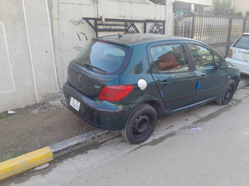 بيجو307اوتماتيك موديل 2005 رقم بغداد السنويه الغاية 2031هزه جديده مكان السياره بغداد حي الجهاد السعر 43للتوصل (***********) بغداد, العراق
