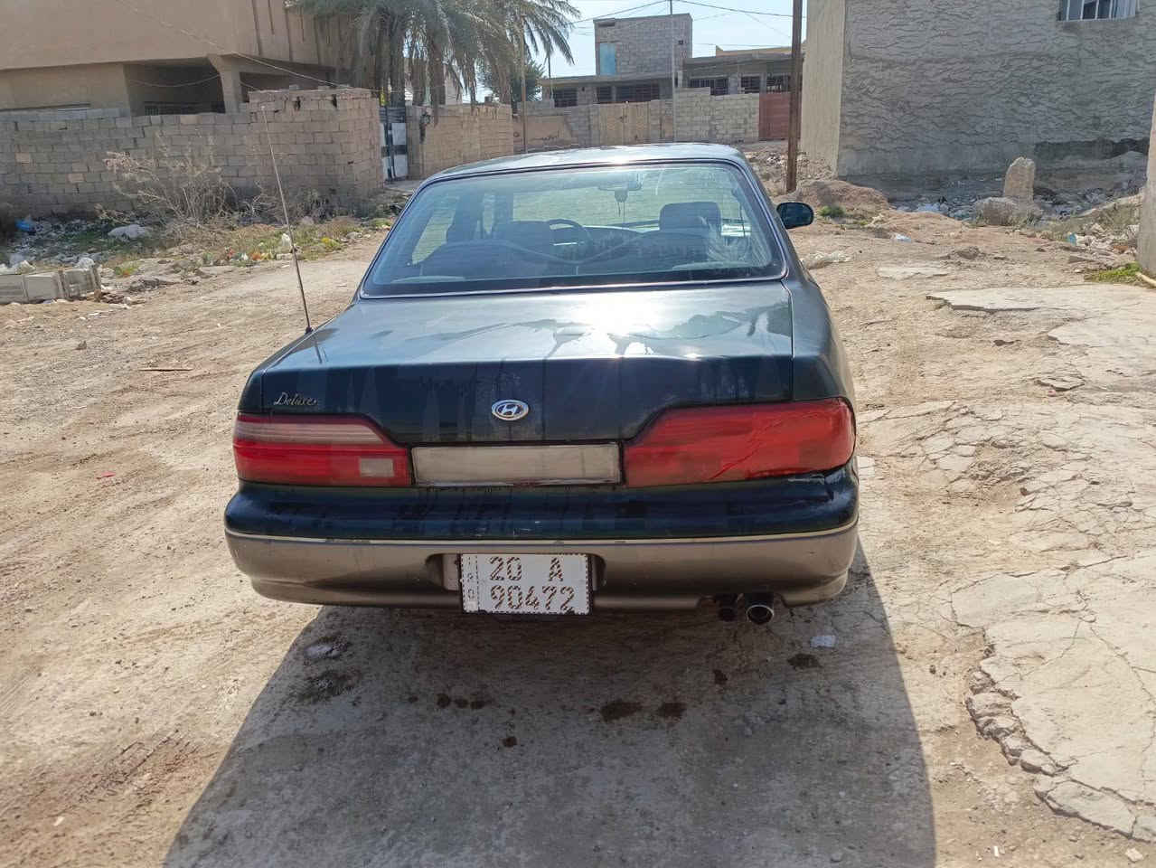 السلام عليكم سيارة هيونداي كراندر موديل 1997 السيارة بلادية وخير من الله تبريد تدفئة كهربائيات كله شغالة تخم تاير خمسة ويل كب السيارة تقريبا على وضع الشركه ، السيارة جانت مضمومه حتى رقمه جان فحص وقبل شهر ترقمت السيارة رقم دولي رقم جديد سنوية لل31 ومثل ماموضح كدامكم بلصورة سعر 28 وبيهة  للاتصال ***********
