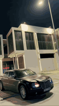 السلام عليكم ورحمة الله 
أوياما موديل ١٠ للبيع 
بيها البنيد مرشوش صبغ مع رشة صغيرة بالجاملغ السيارة تعبان عليها
تخم تاير حدادية جديدة اي نقص مابيها رقم سليمانية باسمي 
مكان السيارة  كوت
***********
