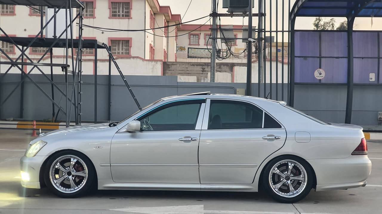 بەناوی خوای گەورە شاهینە مووس
182گێڕومەکینەگەورە
سڵایت 
جلدوهیتەر
ساج سوور دەشبڵوفۆڕمیکای لۆکە شکاوی نیە
کوشن کارەباو خەزن
شاشەوکامێرەوحاسە
کامل سپۆرت تایەوویلی سپۆڕت تایەکانی لۆکە
بێ بۆیاخی ئەوروپا بەس شوێن موسەکانی بۆیاخە
کامل مەسرەف کراوەوبەسمەوکارەبای وبرێکو پاتری وجامی هەڵگیراوە
سەیارەکە بەرمەجەکراوەو حوڕ کراوە ماشەڵالەقوەتی 
سەقفی جوانەوچاڵی نیە
***********
***********
