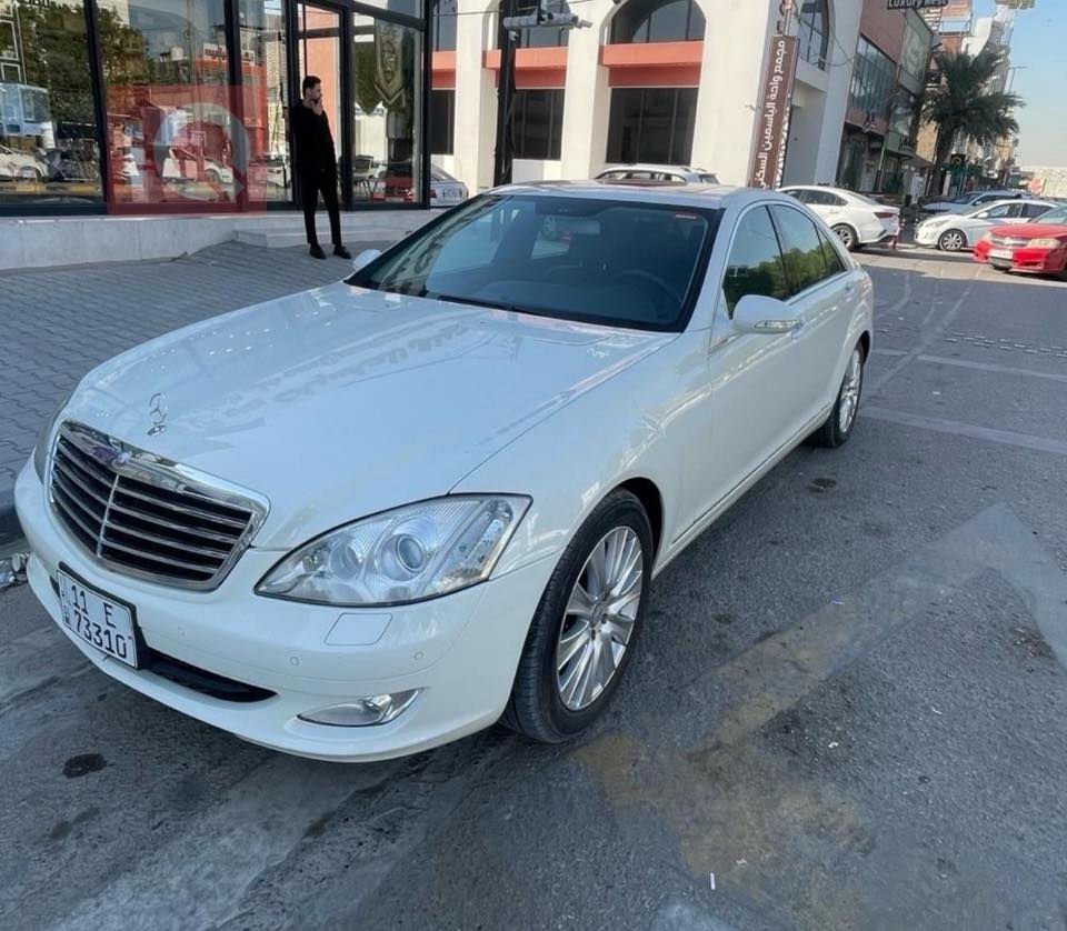 ماشية 125000 كم

6 سلندر S350

صفر مسج

كشن حار كشن خزن الأمامي

سيرفس كامل حدادية جديدة  طخم تاير جديد

كير محرك مكفول 

مغلفة PPF بالكامل ضمان مدى الحياة كل 6 اشهر ادامة وبولش

عنوان السيارة النجف الأشرف 

السعر : 25000$ للأتصال ***********
