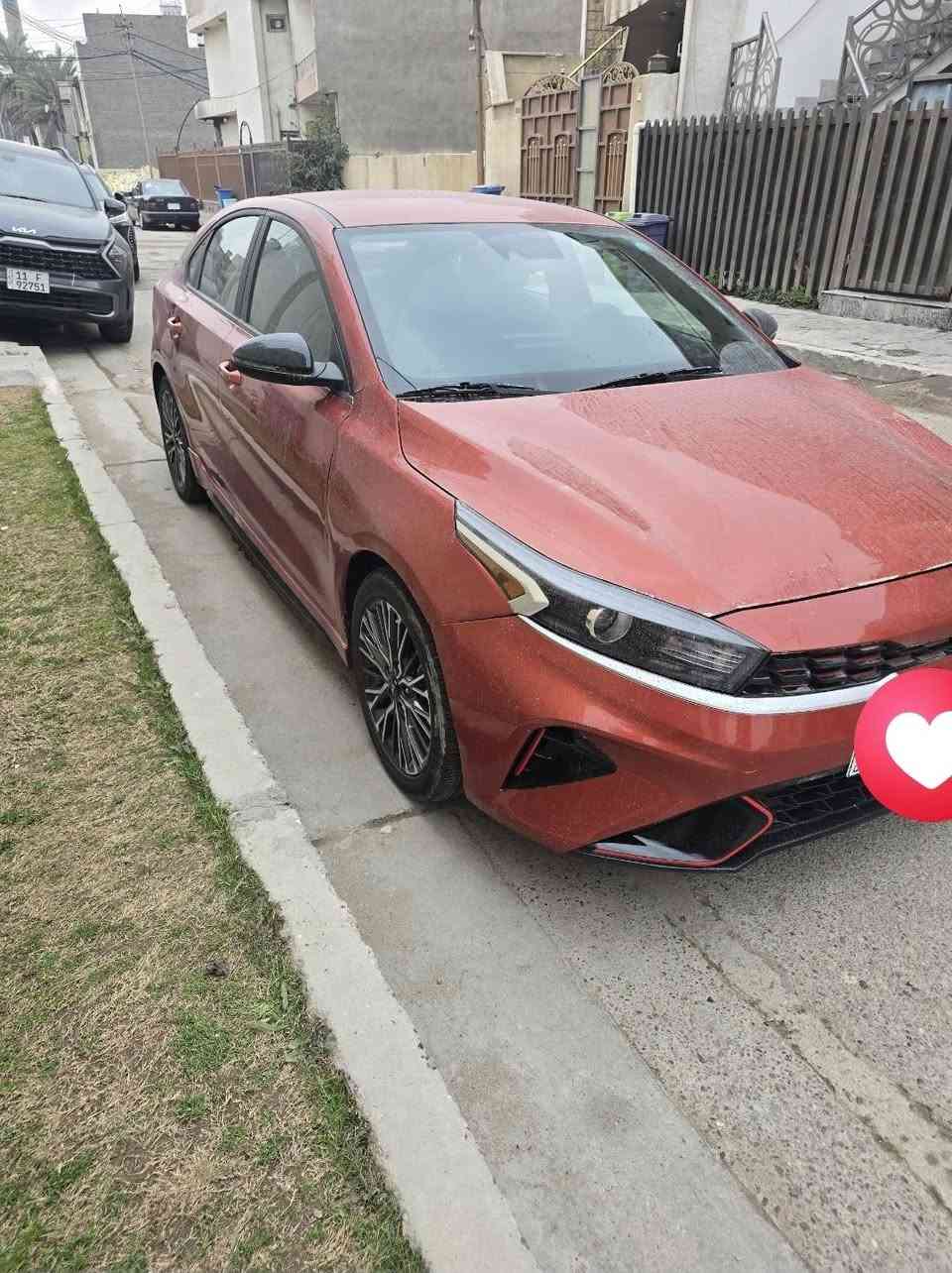 سلام عليكم
كيا فورتي جتي لاين ٢٠٢٤ للبيع 
سيارة نص فول 
تحديد مسار 
مثبت سرعة 
رادار امامي خلفي 
بدون فتحة 
بصمة 
سعر ١٦٥ وبي مجال بسيط 
رقم الهاتف 
***********
