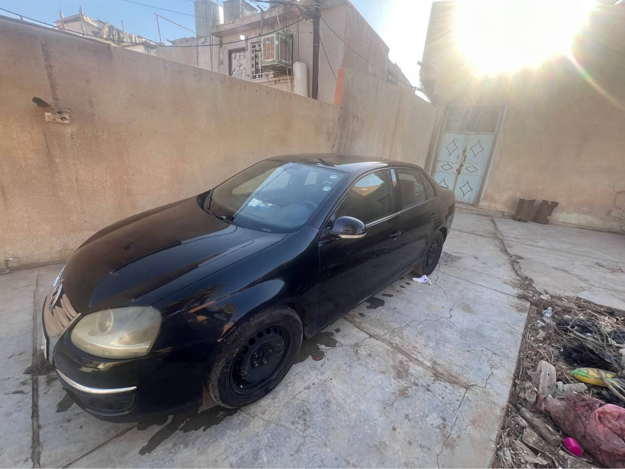 سلام عليكم للبيع سيارة جيتا أو مراوسه حسب قناعه فول مواصفات 5بساتم موديل 2007عنوان كركوك مصلي رقم *********** Singapore
